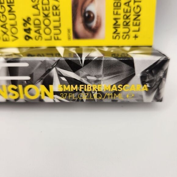 MAC Magic Extension 5MM Fibre Mascara Volumizing Root to Tip Curl Black - Picture 5 of 5